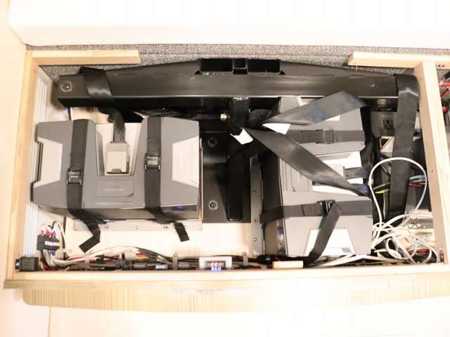 トヨタ カムロード キャンピング R5年 (北海道) 99