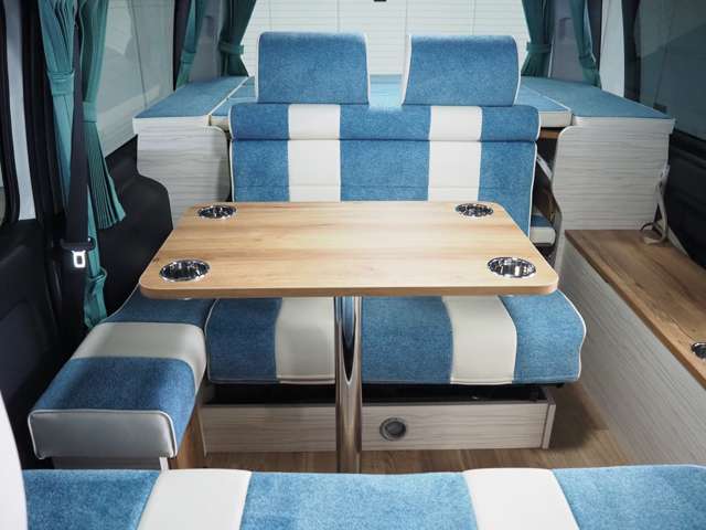 トヨタ ハイエースバン キャンピング R1年 (北海道) 99