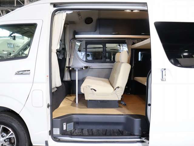 トヨタ ハイエースバン キャンピング H27年 (北海道) 99