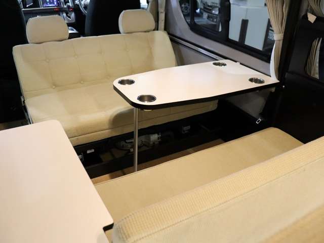 トヨタ ハイエースバン キャンピング H27年 (北海道) 99