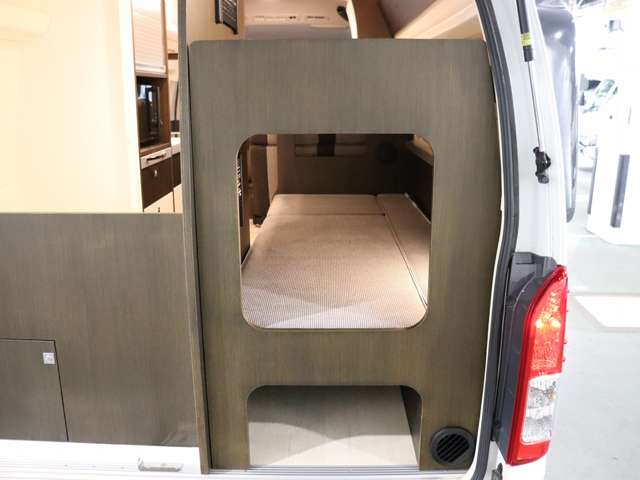 トヨタ ハイエースバン キャンピング R6年 (北海道) 99