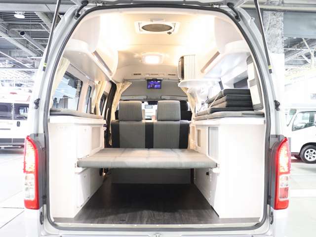 トヨタ ハイエースバン キャンピング R5年 (北海道) 99