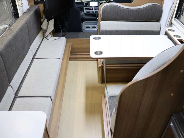 トヨタ カムロード キャンピング R3年 (北海道) 99
