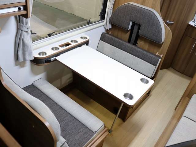 トヨタ カムロード キャンピング R3年 (北海道) 99