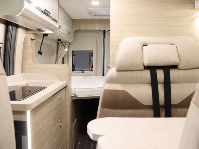 フィアット デュカト キャンピング R8年 (北海道) 99