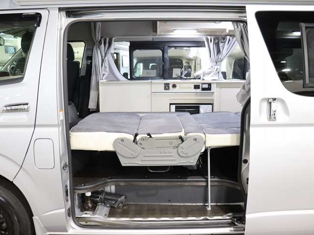 トヨタ ハイエースバン キャンピング H29年 (北海道) 99