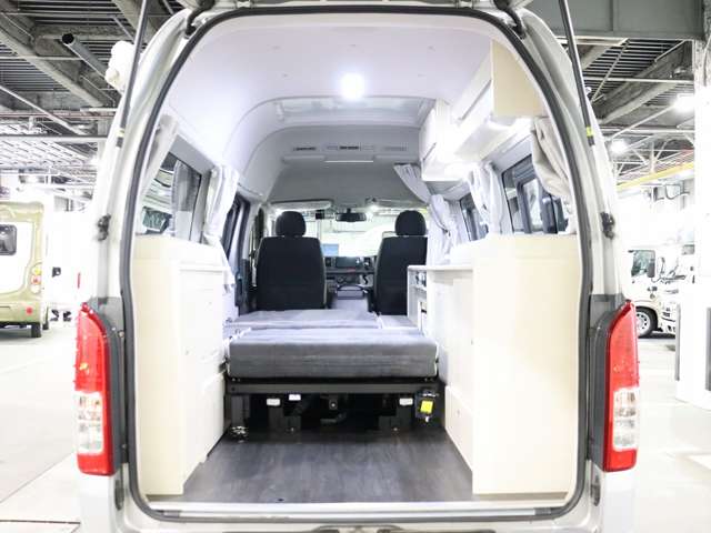 トヨタ ハイエースバン キャンピング H29年 (北海道) 99