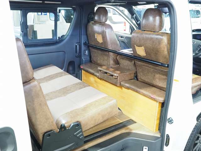 トヨタ ハイエースバン キャンピング R3年 (北海道) 99