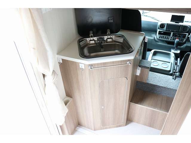 トヨタ カムロード キャンピング R4年 (北海道) 99