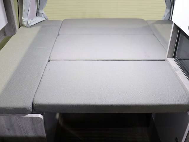 トヨタ ハイエースバン キャンピング R3年 (北海道) 99