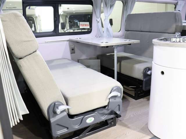 トヨタ ハイエースバン キャンピング R3年 (北海道) 99