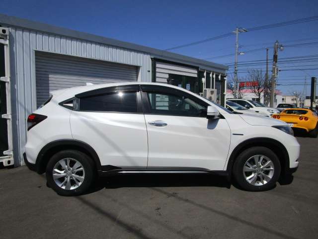 ホンダ ヴェゼル １．５ ハイブリッド Ｘ ４ＷＤ H27年 (北海道) 99
