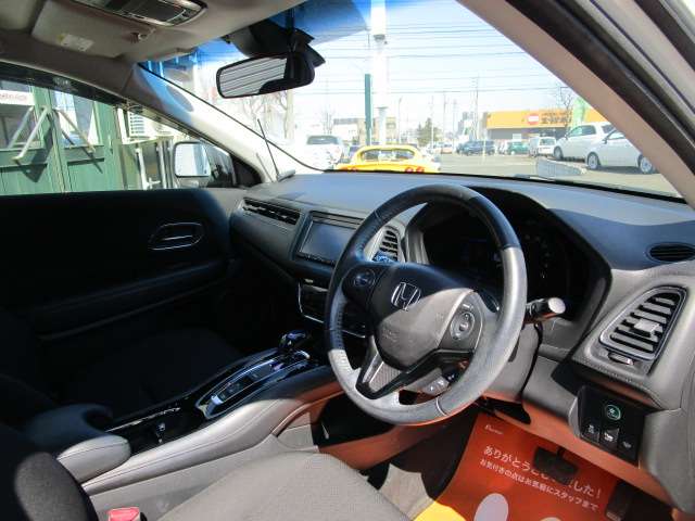 ホンダ ヴェゼル １．５ ハイブリッド Ｘ ４ＷＤ H27年 (北海道) 99