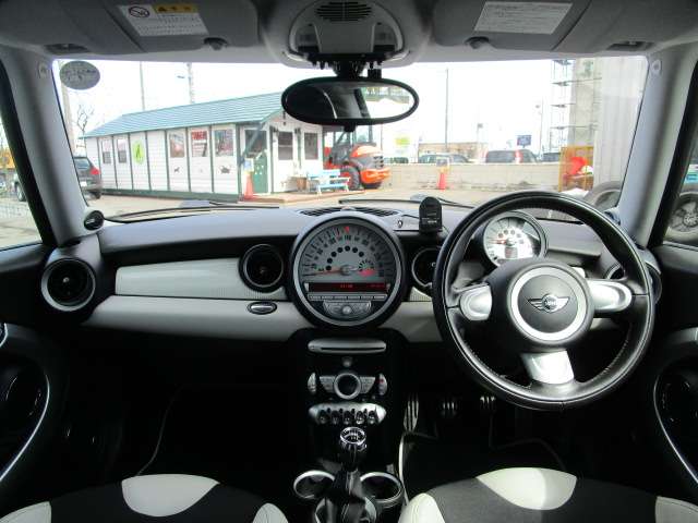 ミニ ミニ ５０ カムデン クーパーＳ H22年 (北海道) 99