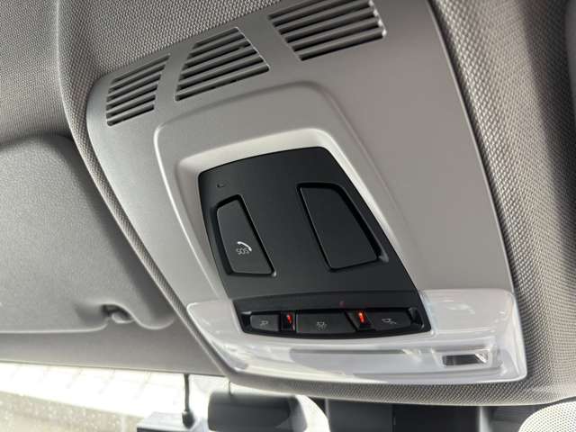ＢＭＷ Ｘ１ Ｘドライブ １８Ｄ Ｘライン ４ＷＤ H29年 (北海道) 99