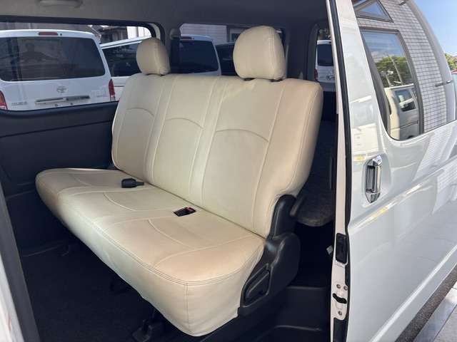 トヨタ ハイエースバン ２．８ スーパーＧＬ ダークプライム ロングボディ ディーゼルターボ H30年 (九州・沖縄) 99