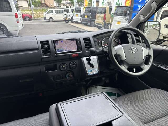 トヨタ ハイエースバン ２．８ ＤＸ ロング ディーゼルターボ R2年 (九州・沖縄) 99