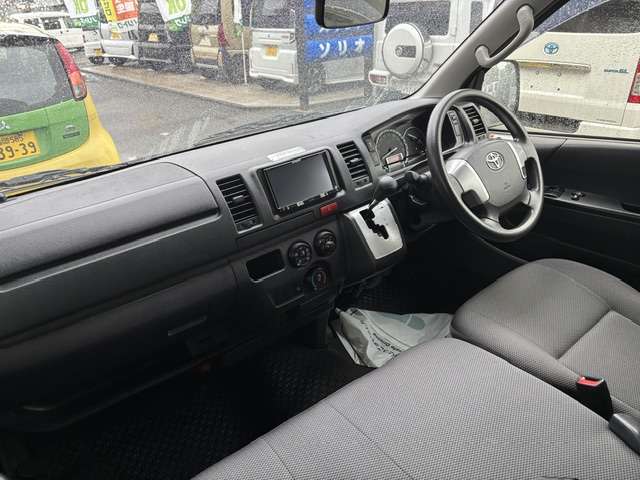 トヨタ ハイエースバン ２．８ ＤＸ ロング ディーゼルターボ H30年 (九州・沖縄) 99