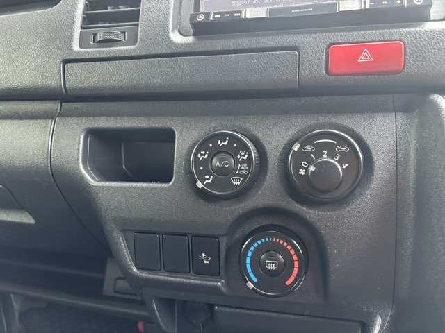 トヨタ ハイエースバン ２．８ ＤＸ ロング ディーゼルターボ H30年 (九州・沖縄) 99