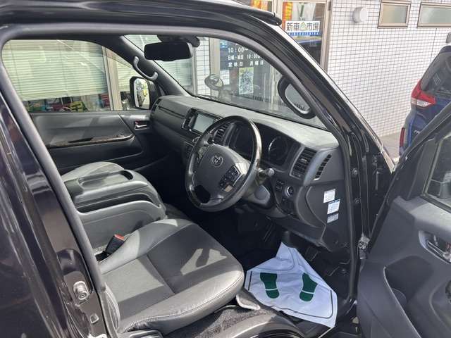 トヨタ ハイエースバン ２．８ スーパーＧＬ ダークプライムＩＩ ロングボディ ディーゼルターボ R2年 (九州・沖縄) 99
