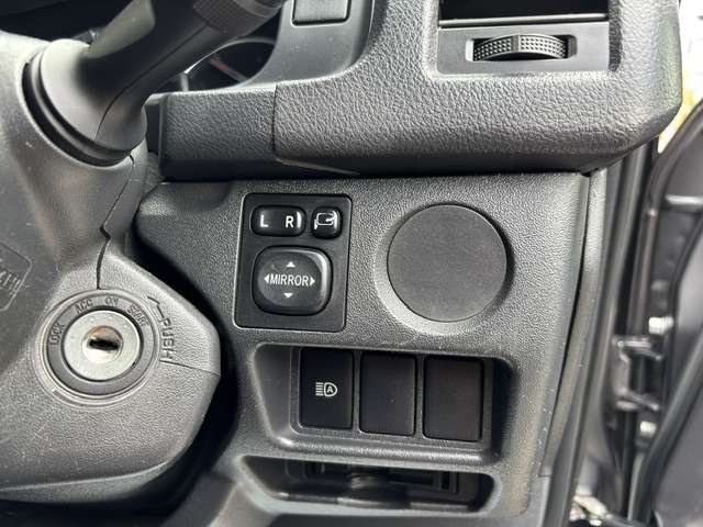 トヨタ ハイエースバン ２．８ スーパーＧＬ ロング ディーゼルターボ H30年 (九州・沖縄) 99