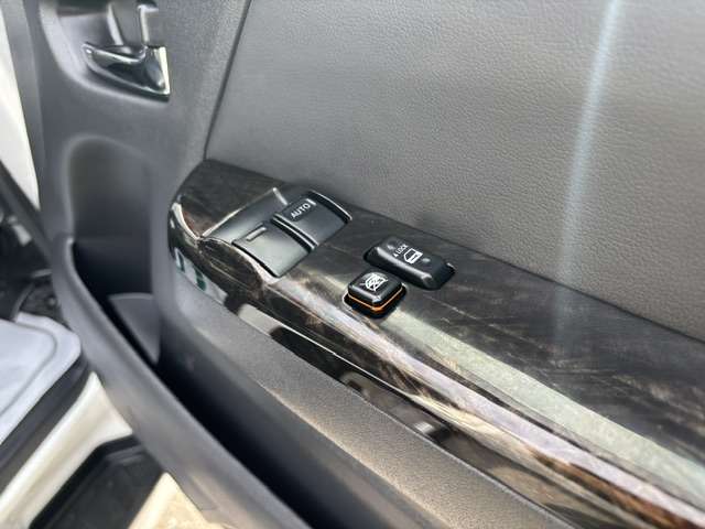 トヨタ ハイエースバン ２．８ スーパーＧＬ ダークプライムＩＩ ロングボディ ディーゼルターボ R2年 (九州・沖縄) 99