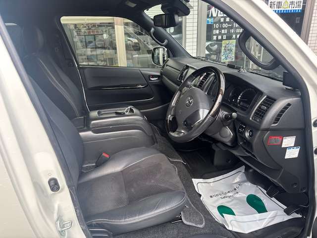 トヨタ ハイエースバン ２．８ スーパーＧＬ ダークプライムＩＩ ロングボディ ディーゼルターボ R2年 (九州・沖縄) 99
