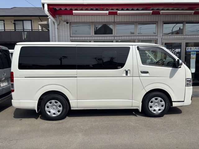 トヨタ ハイエースバン ３．０ スーパーＧＬ ロング ディーゼルターボ H28年 (九州・沖縄) 99