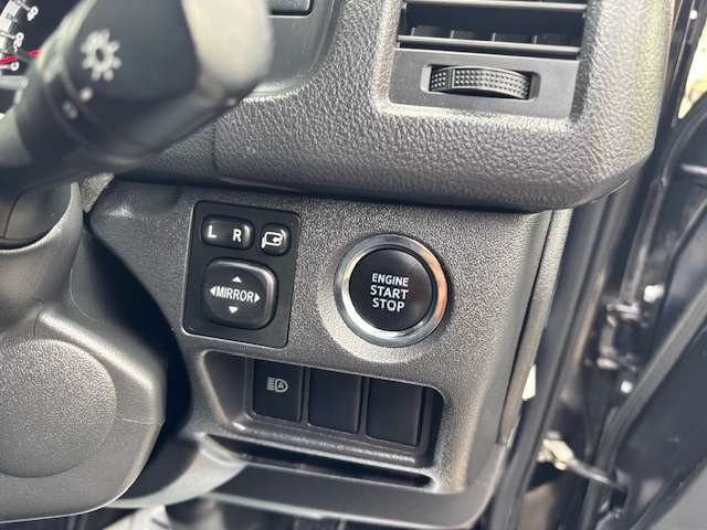 トヨタ ハイエースバン ２．８ スーパーＧＬ ダークプライム ロングボディ ディーゼルターボ H30年 (九州・沖縄) 99