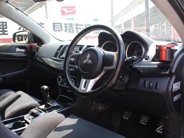 三菱 ランサー ２．０ ＧＳＲ Ｘ ４ＷＤ H27年 (九州・沖縄) 99