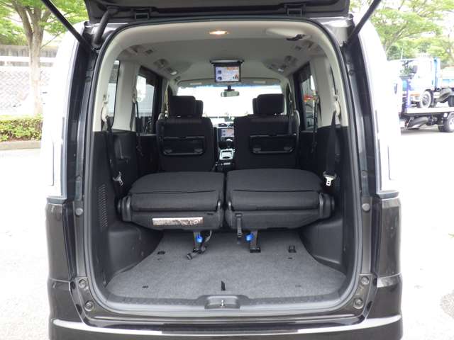 日産 セレナ ２．０ ハイウェイスター Ｓ－ＨＹＢＲＩＤ H26年 (九州・沖縄) 99