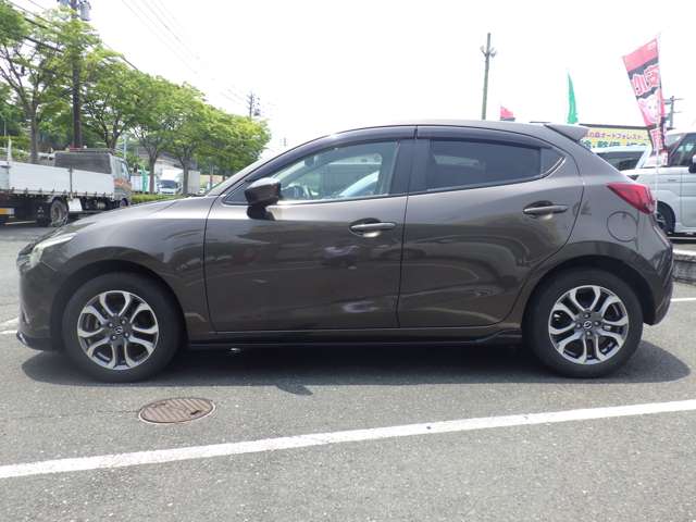 マツダ デミオ １．５ ＸＤ ツーリング Ｌパッケージ ディーゼルターボ ４ＷＤ H29年 (九州・沖縄) 99