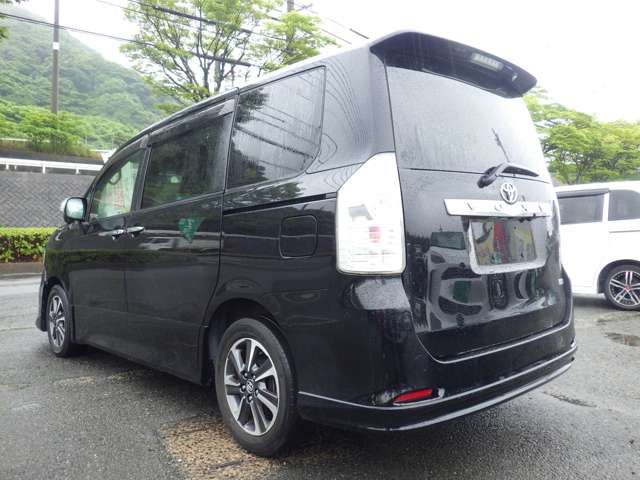 トヨタ ヴォクシー ２．０ ＺＳ 煌 H23年 (九州・沖縄) 99