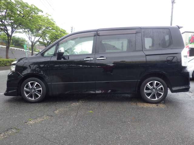 トヨタ ヴォクシー ２．０ ＺＳ 煌 H23年 (九州・沖縄) 99