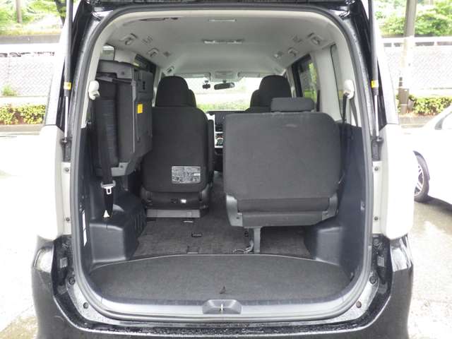 トヨタ ヴォクシー ２．０ ＺＳ 煌 H23年 (九州・沖縄) 99