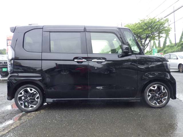 ホンダ Ｎ　ＢＯＸ カスタム ６６０ Ｇ ＥＸ ターボ ホンダセンシング H29年 (九州・沖縄) 99