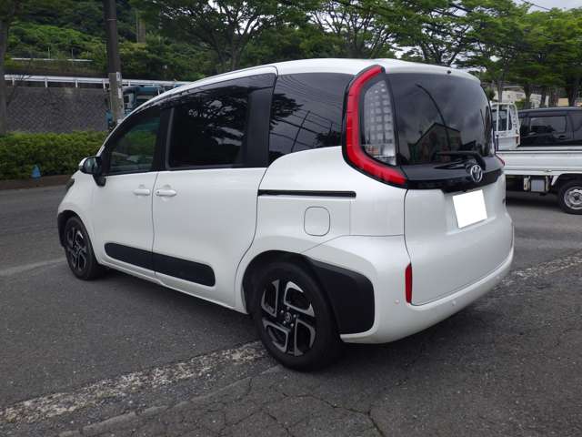 トヨタ シエンタ　ハイブリッド ハイブリッド １．５ Ｚ R5年 (九州・沖縄) 99