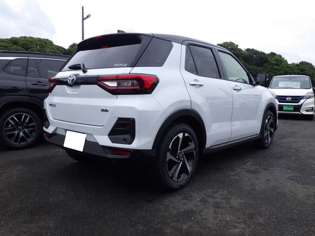 トヨタ ライズ　ハイブリッド ハイブリッド １．２ Ｚ R8年 (九州・沖縄) 99