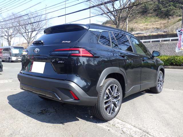 トヨタ カローラクロス　ハイブリッド １．８ ハイブリッド Ｚ R8年 (九州・沖縄) 99