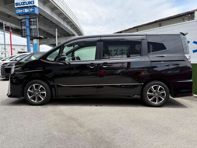 トヨタ ヴォクシー ２．０ ＺＳ H29年 (近畿) 99