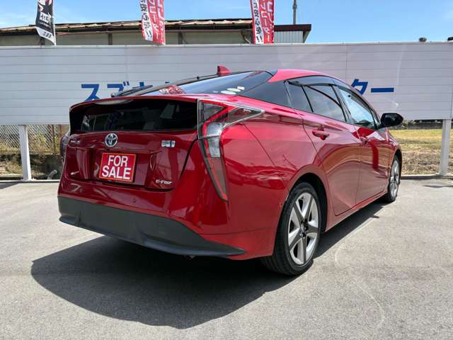 トヨタ プリウス １．８ Ａ プレミアム ツーリングセレクション Ｅ－ＦＯＵＲ ４ＷＤ H28年 (近畿) 99