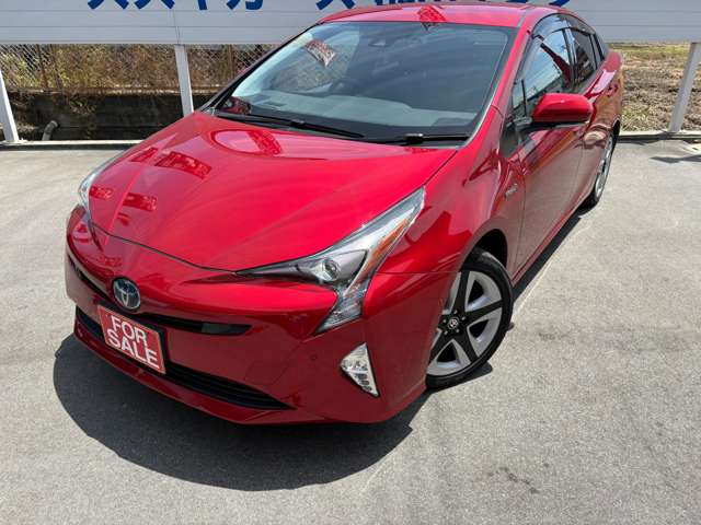 トヨタ プリウス １．８ Ａ プレミアム ツーリングセレクション Ｅ－ＦＯＵＲ ４ＷＤ H28年 (近畿) 99