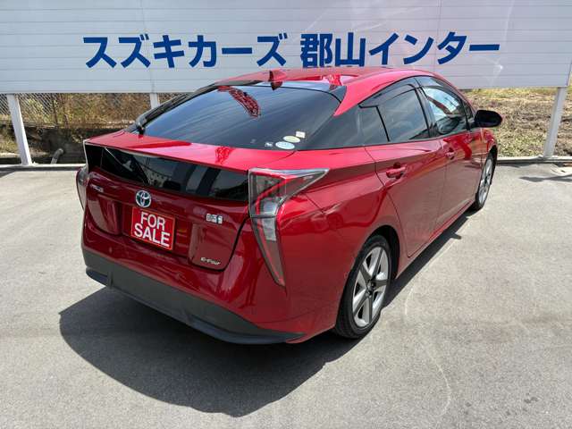 トヨタ プリウス １．８ Ａ プレミアム ツーリングセレクション Ｅ－ＦＯＵＲ ４ＷＤ H28年 (近畿) 99