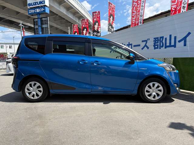 トヨタ シエンタ　ハイブリッド ハイブリッド １．５ Ｇ H29年 (近畿) 99
