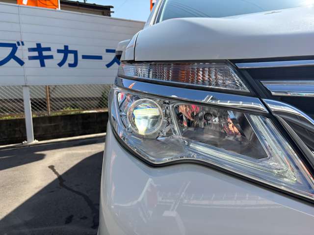 日産 セレナ ２．０ ハイウェイスター Ｓ－ＨＹＢＲＩＤ アドバンストセーフティ パッケージ H26年 (近畿) 99