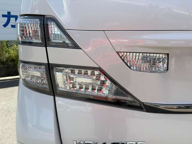 トヨタ ヴェルファイア ２．４Ｚ H20年 (近畿) 99