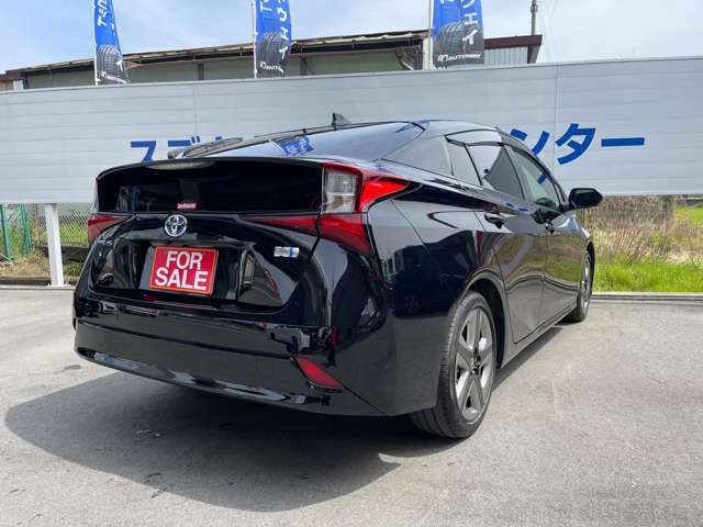 トヨタ プリウス １．８ Ｓ ツーリングセレクション R4年 (近畿) 99