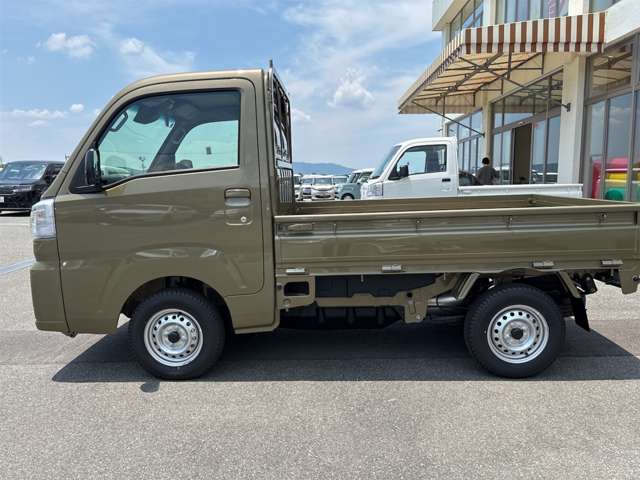 ダイハツ ハイゼットトラック ６６０ スタンダード 農用スペシャル ３方開 ４ＷＤ R7年 (近畿) 99
