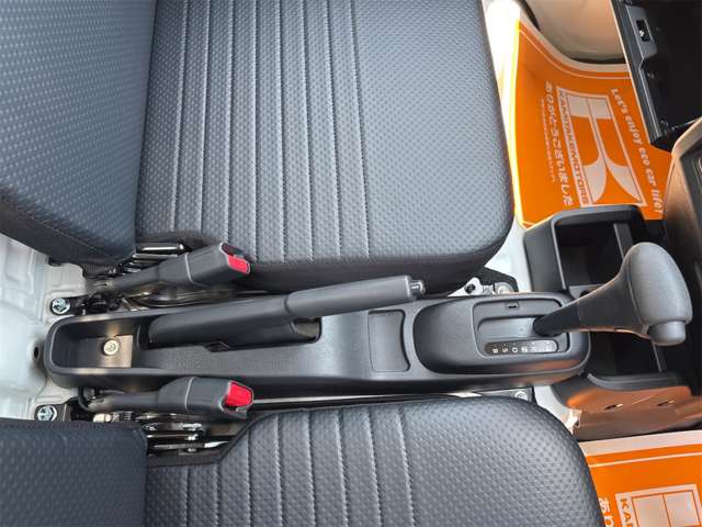 ダイハツ ハイゼットトラック ６６０ スタンダード ３方開 R8年 (近畿) 99