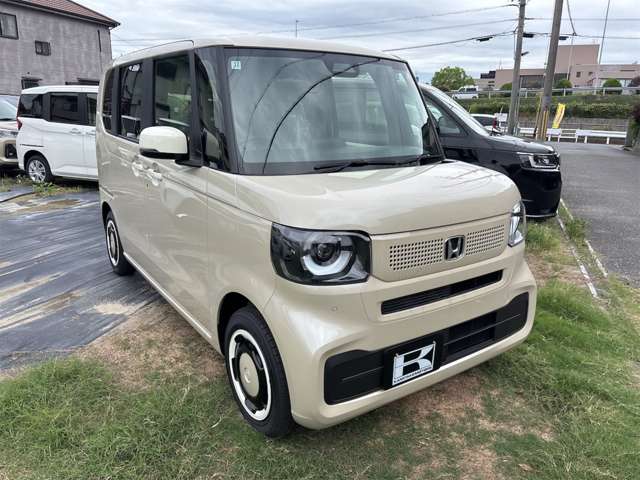 ホンダ Ｎ　ＢＯＸ ６６０ ファッションスタイル ２トーン R7年 (近畿) 99